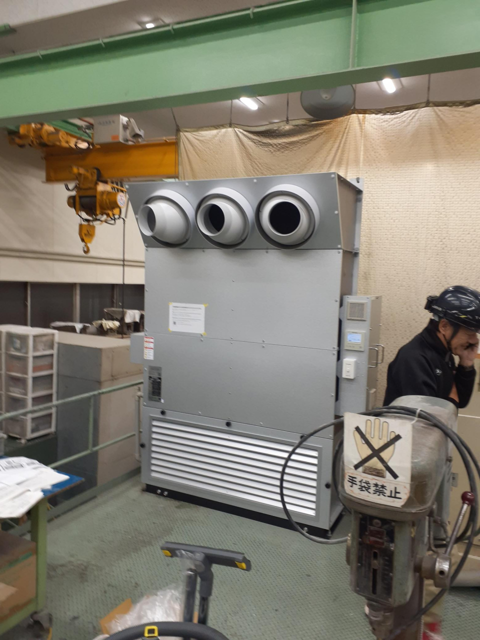 ゾーン空調機の搬入及び設置